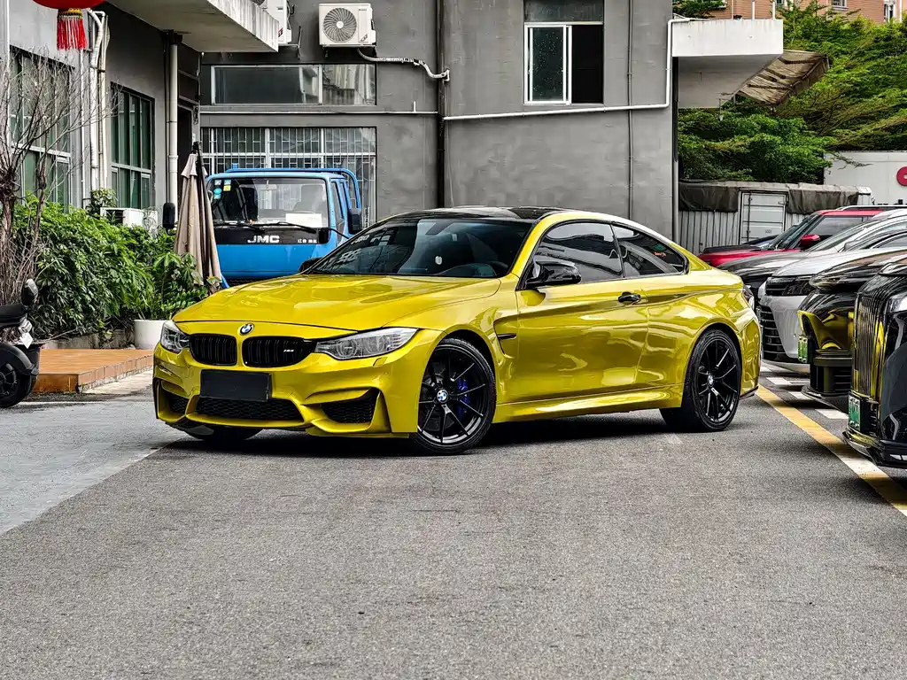 BMW M4 2016