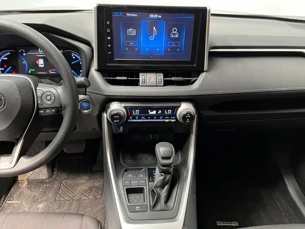Toyota RAV4 — миниатюра 11