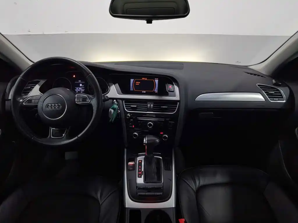 Audi A4L — миниатюра 5