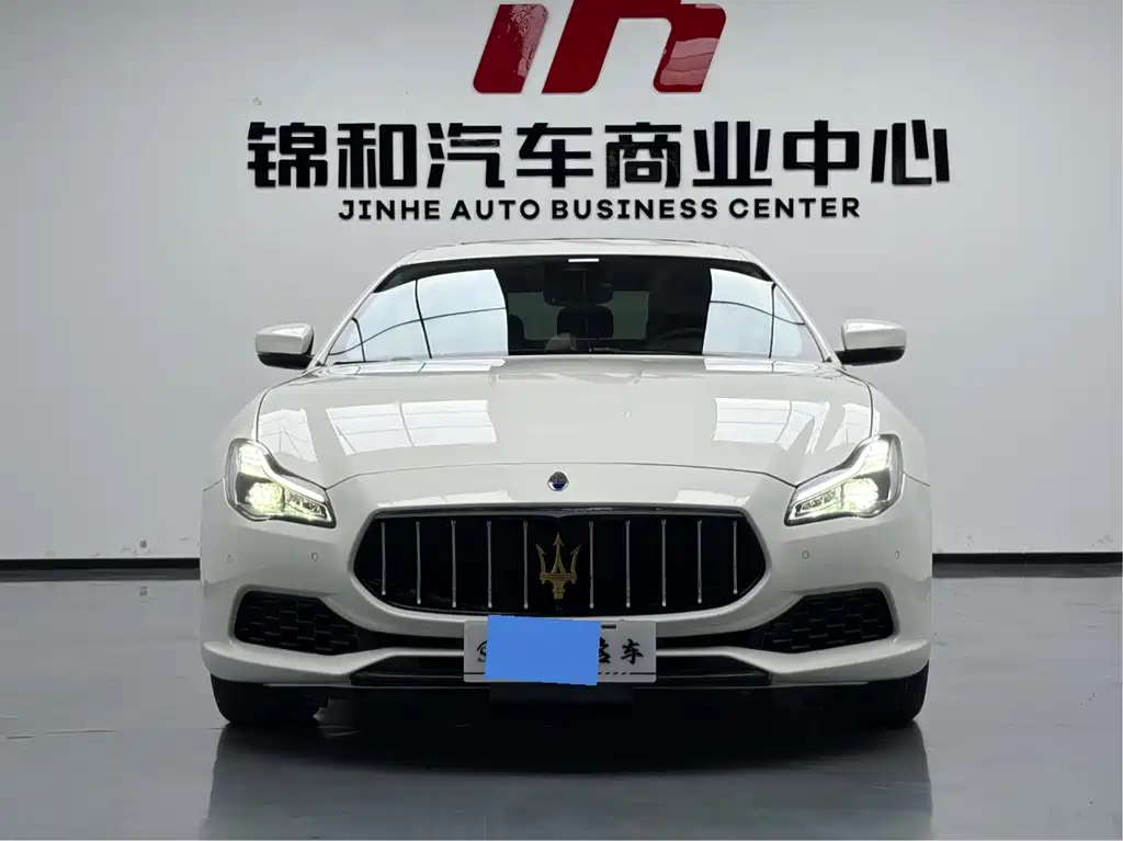 Maserati Quattroporte — миниатюра 3