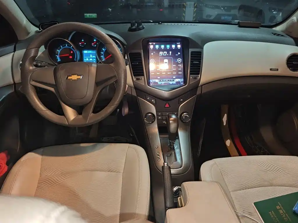 Chevrolet Cruze — миниатюра 10