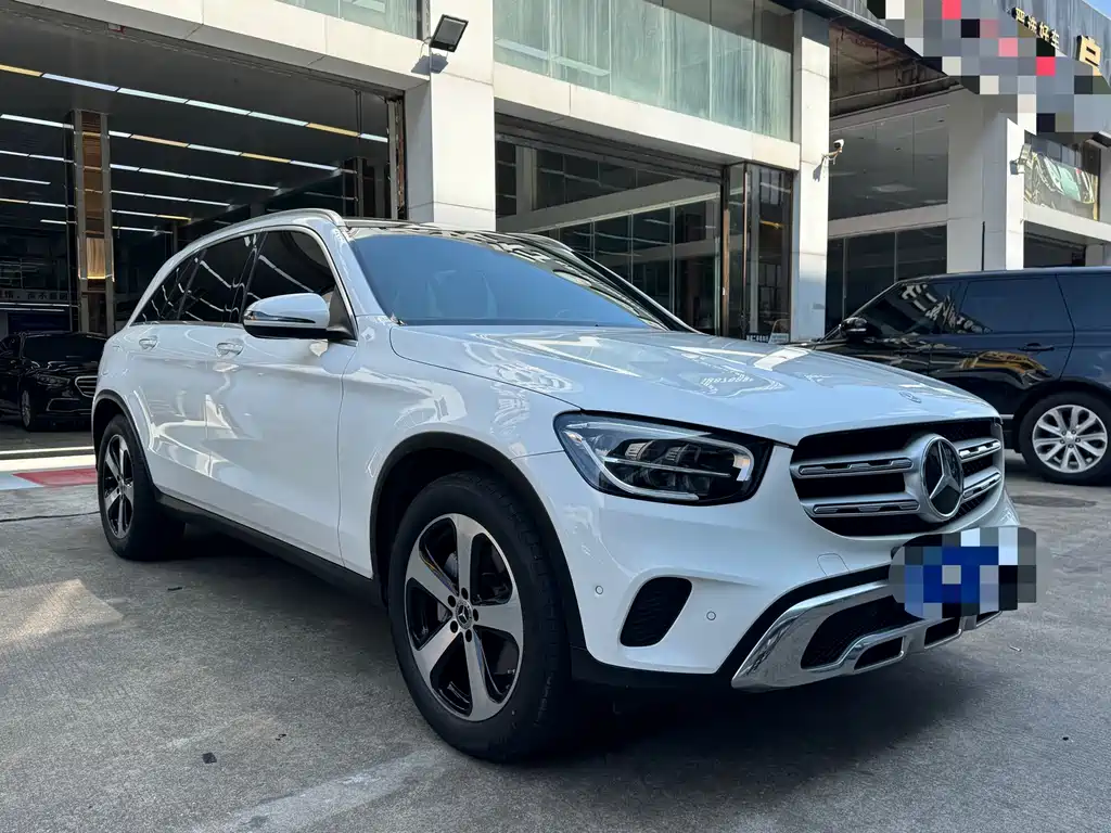 MERCEDES-BENZ GLC