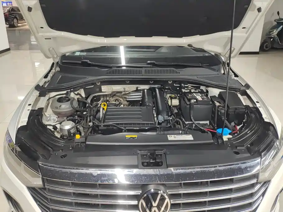 Volkswagen Lavida — миниатюра 10