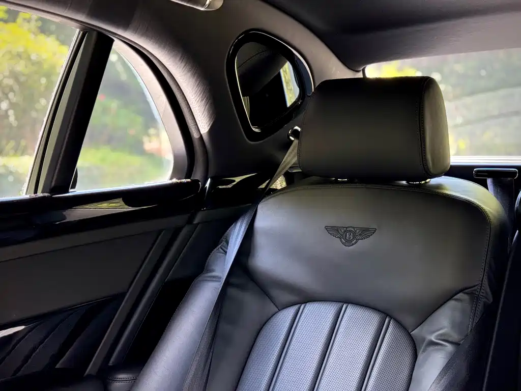 Bentley Mulsanne — миниатюра 12