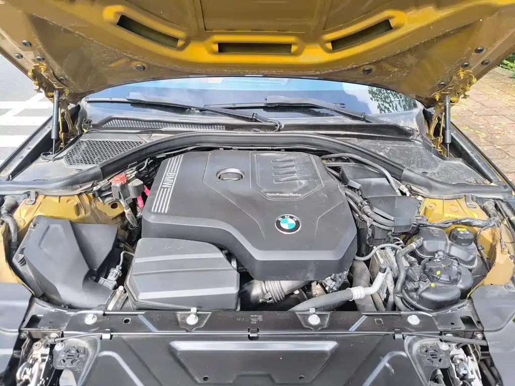BMW 3 Series — миниатюра 21