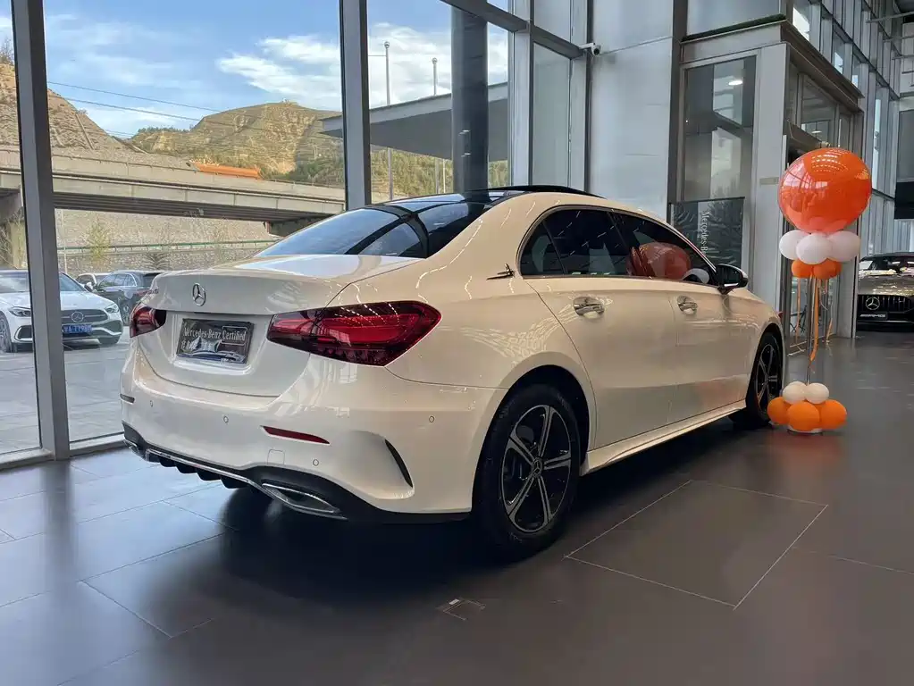 Mercedes-Benz A-Class — миниатюра 10