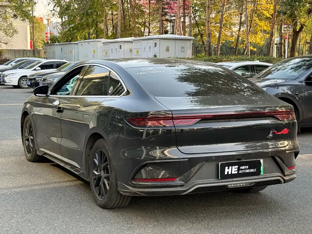 BYD Han — миниатюра 4