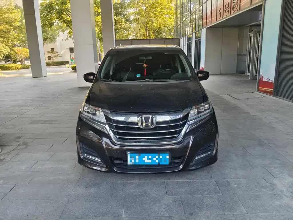 Honda Elysion — миниатюра 2