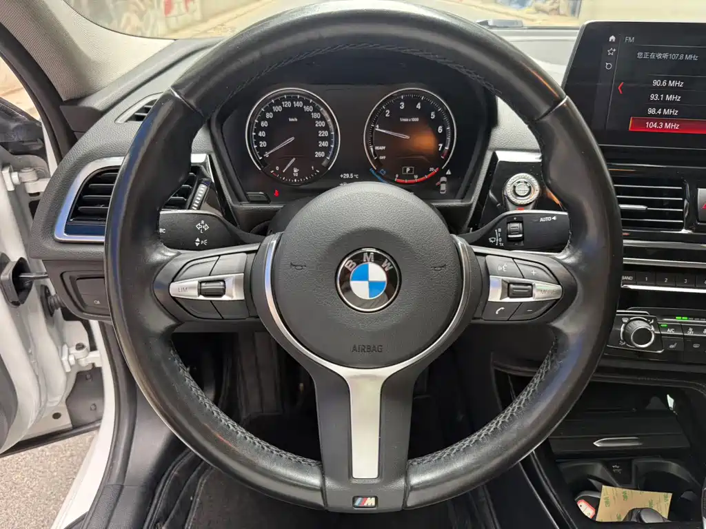 BMW 1 Series — миниатюра 11