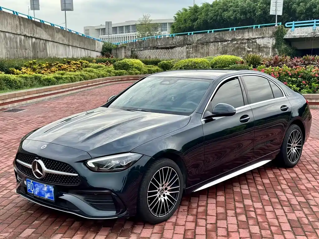 Mercedes-Benz C-Class 2023
