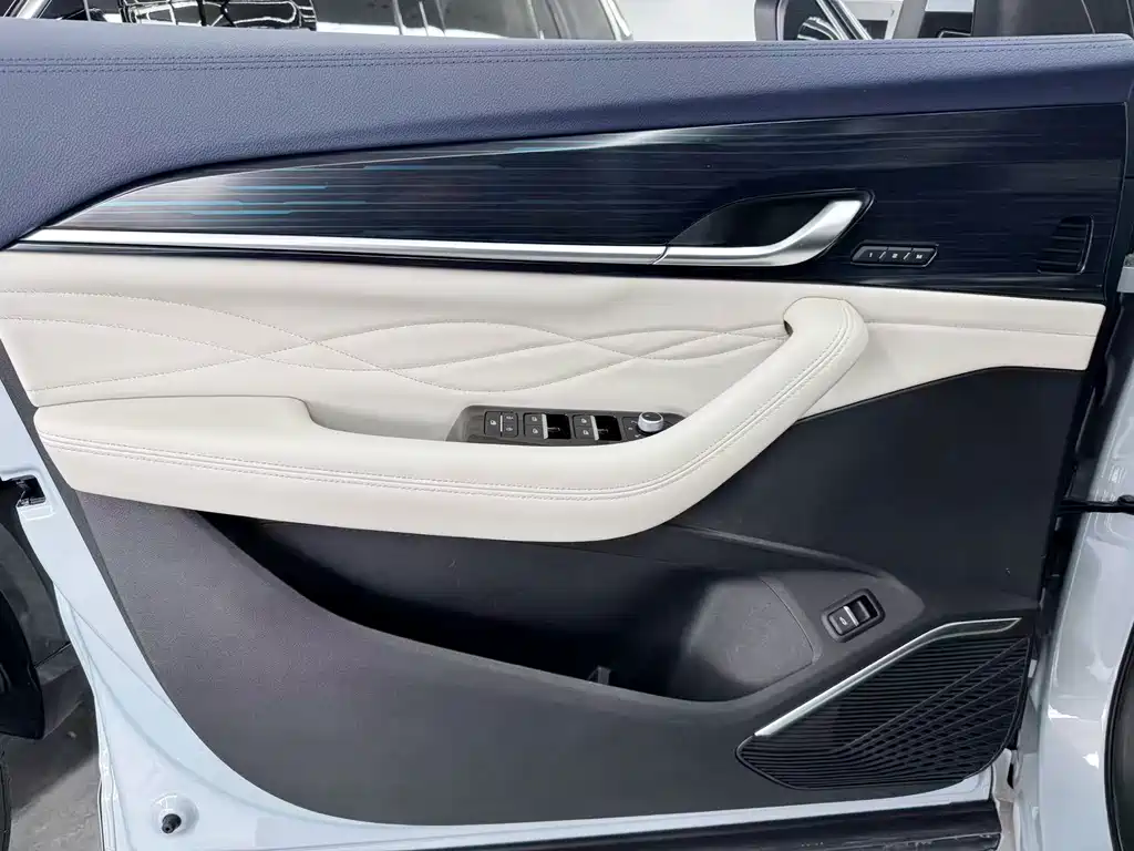 Geely Monjaro L 2022 1.5T Hi F Super