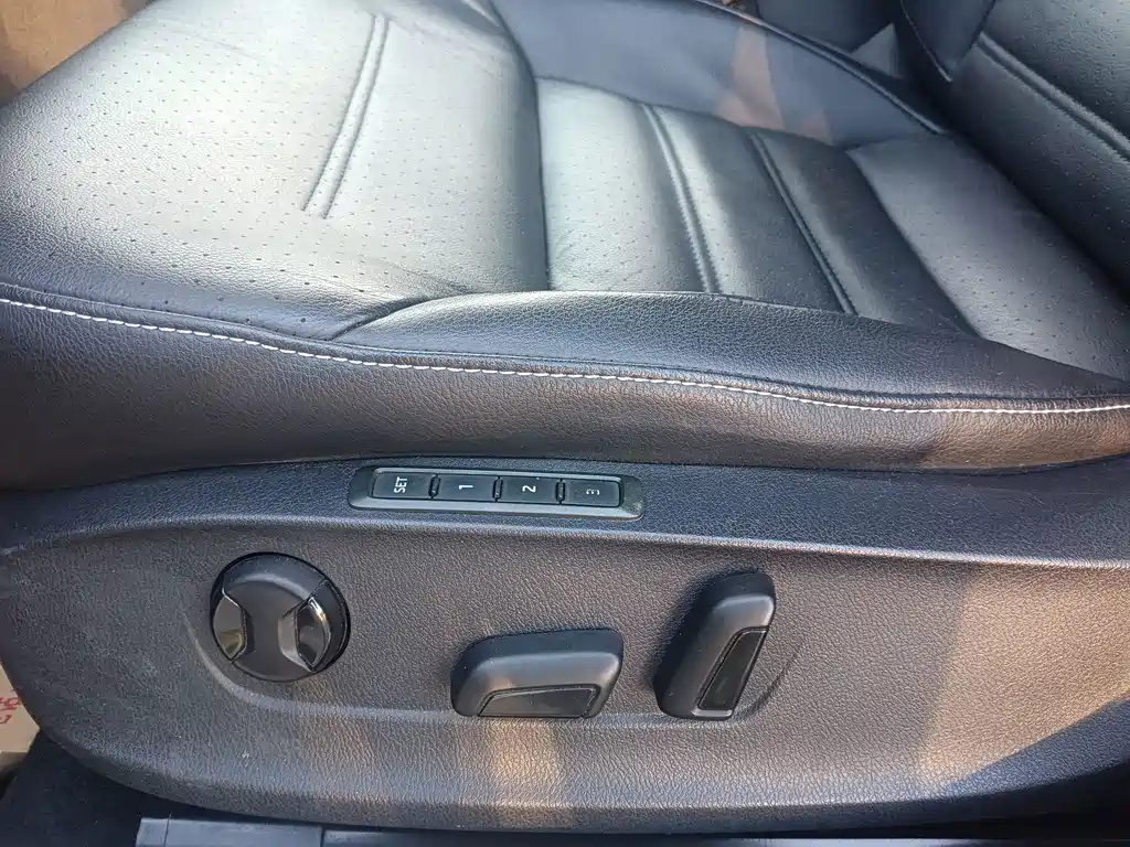 Volkswagen Passat — миниатюра 15