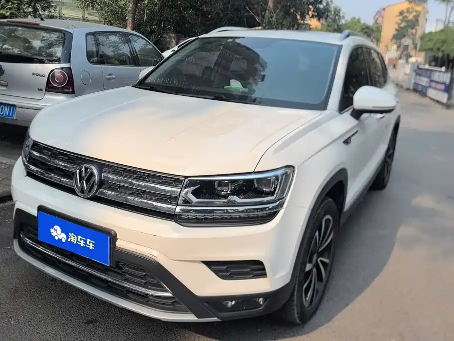 Volkswagen Tharu