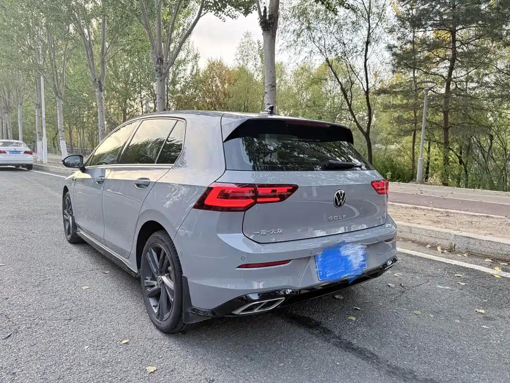 Volkswagen Golf — миниатюра 3