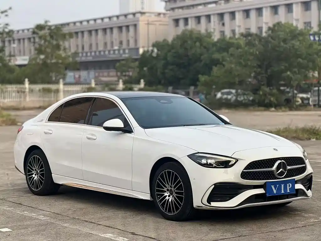 Mercedes-Benz C-Class — миниатюра 3