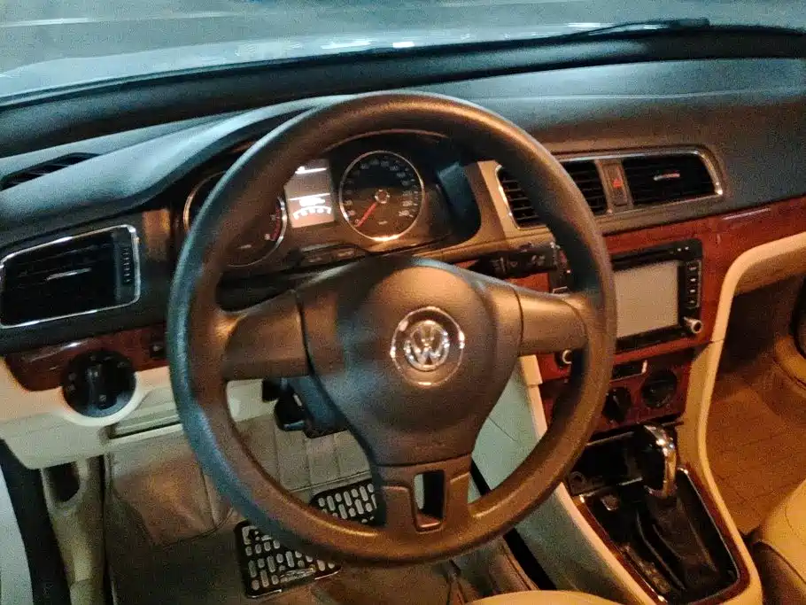 Volkswagen Lavida — миниатюра 15
