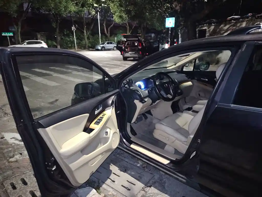 Honda Odyssey — миниатюра 5