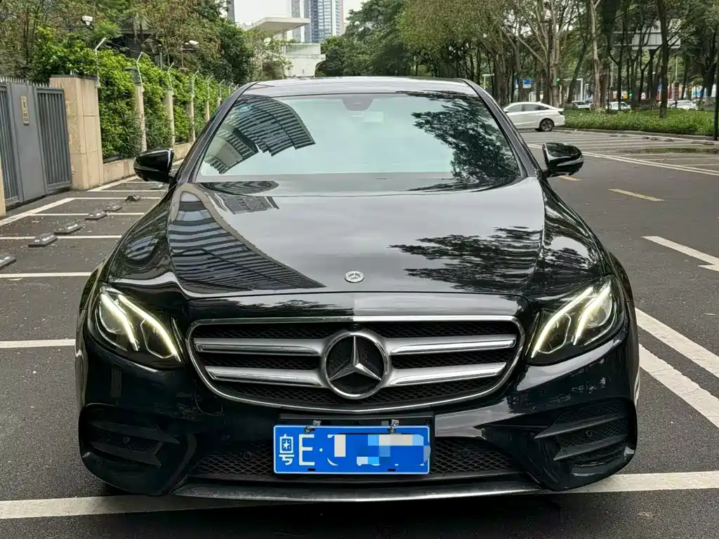 Mercedes-Benz E-Class 2019 E 300 L Sport Fashion Type