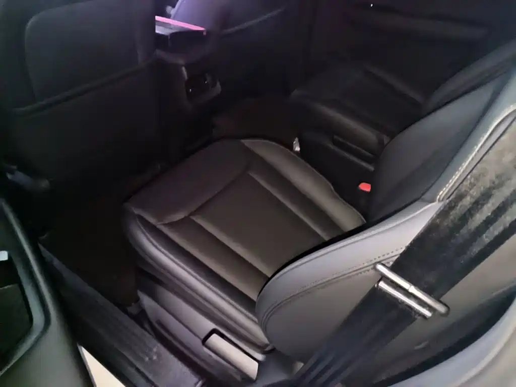Wuling Jiachen — миниатюра 17