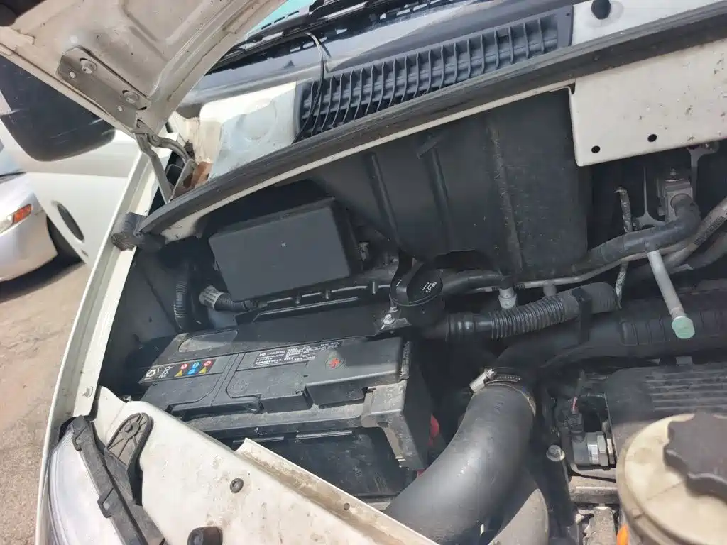 MAXUS V80 — миниатюра 21