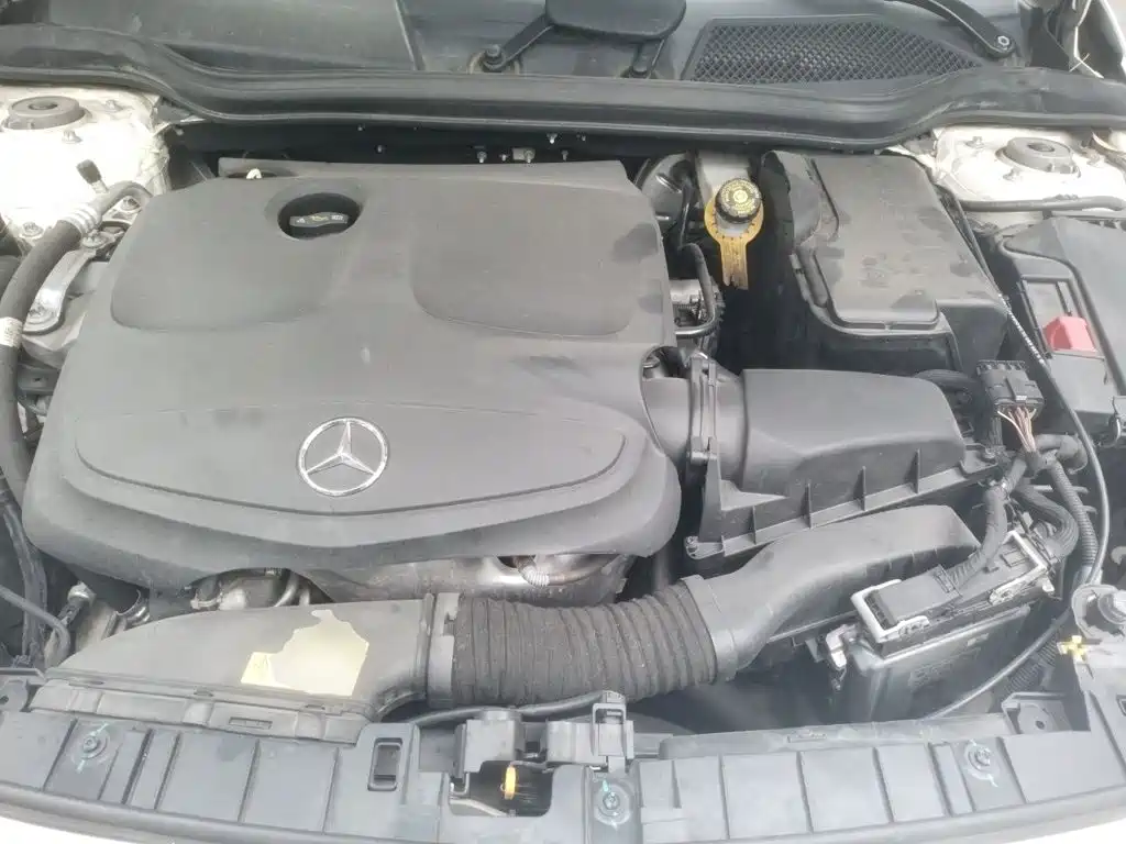 Mercedes-Benz GLA — миниатюра 16