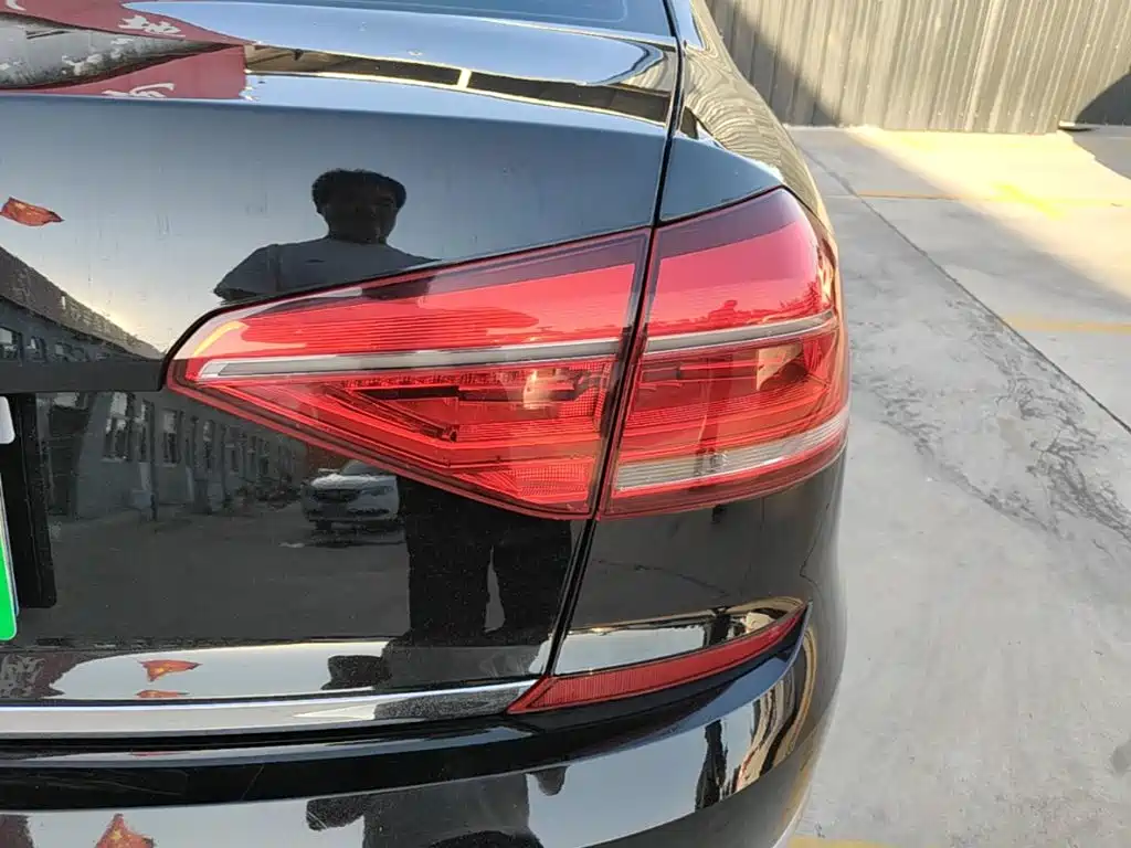 Volkswagen Passat — миниатюра 8
