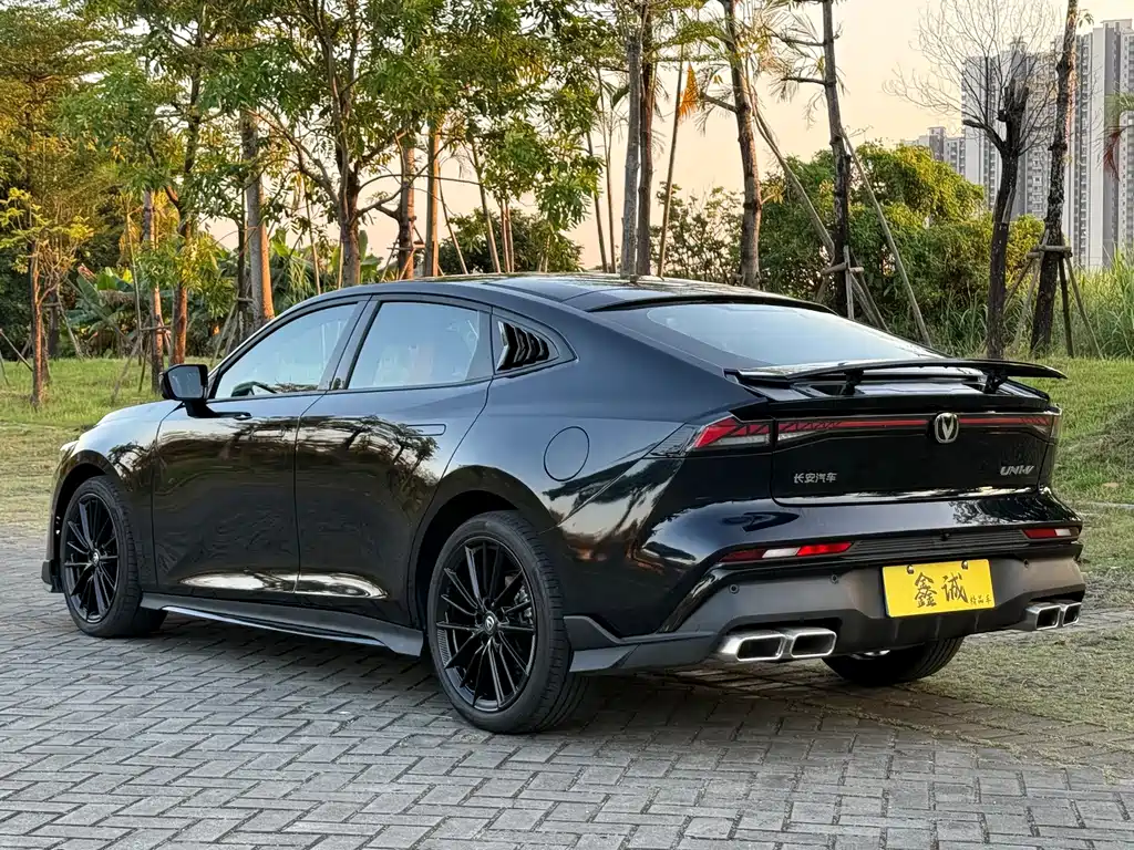 Changan UNI-V — миниатюра 17