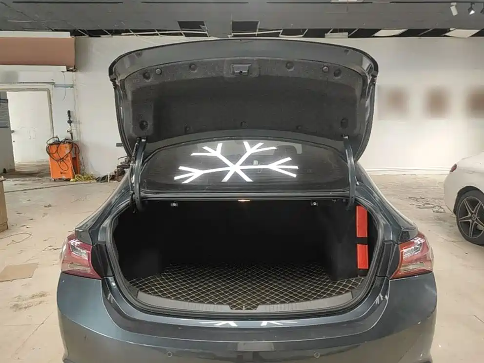Chevrolet Malibu XL — миниатюра 2