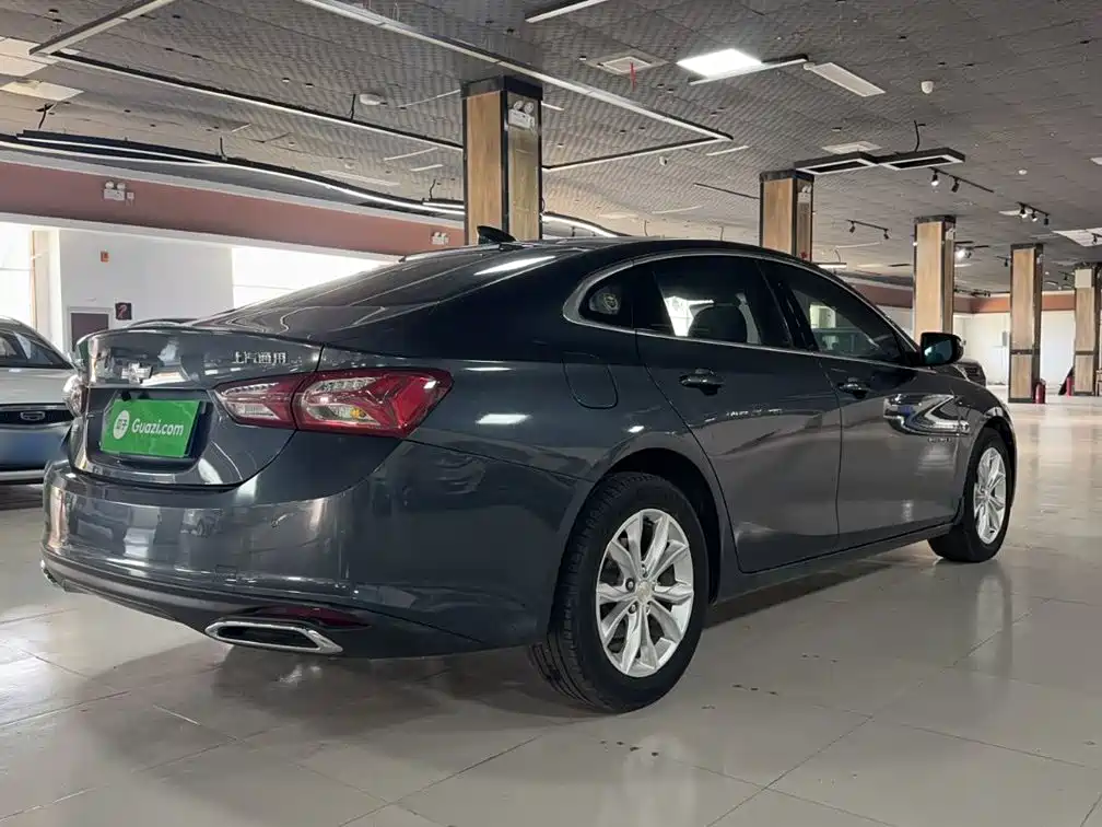 Chevrolet Malibu XL — миниатюра 9