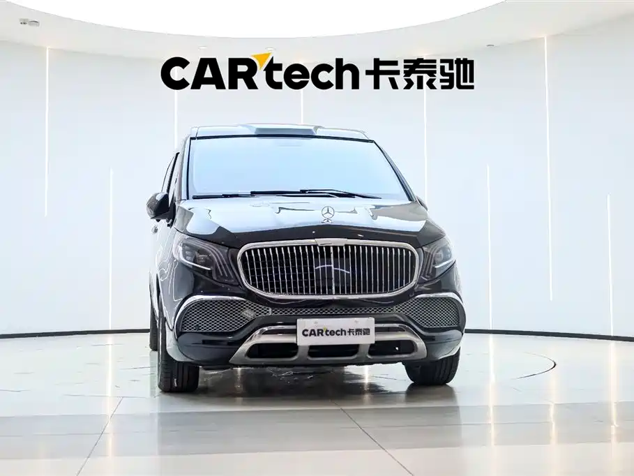 Mercedes-Benz Vito 2021 2.0T Elite 7 мест