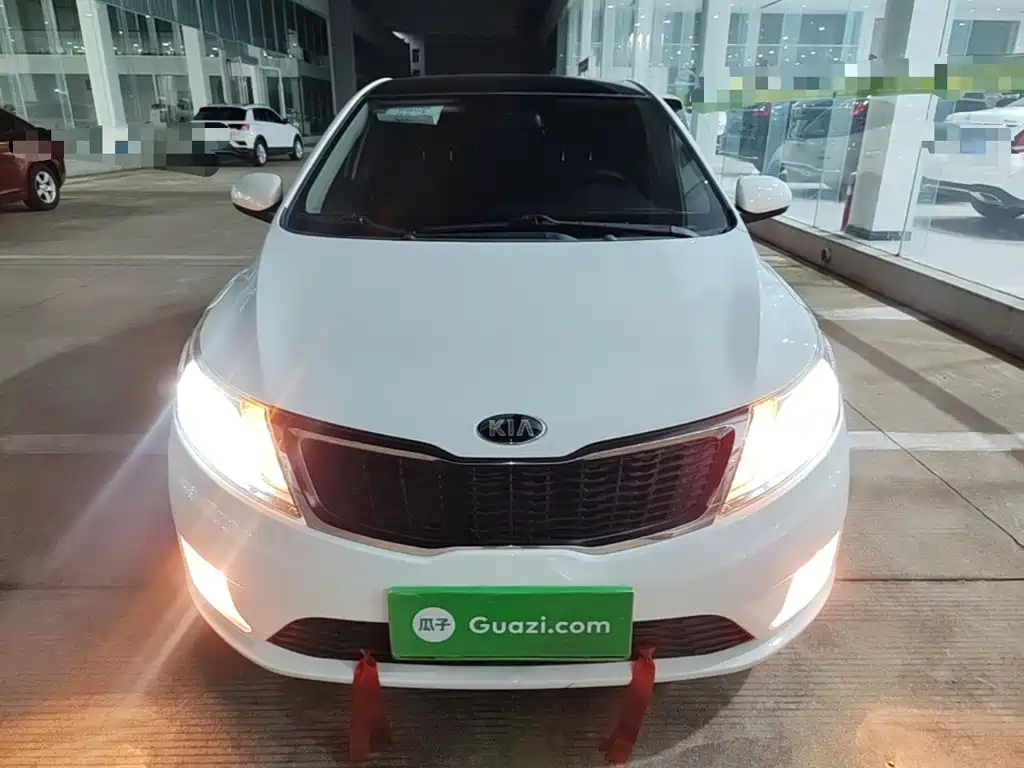 Kia K2 — миниатюра 3