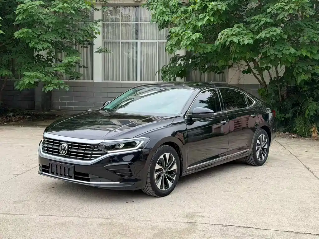 Volkswagen Passat 2021