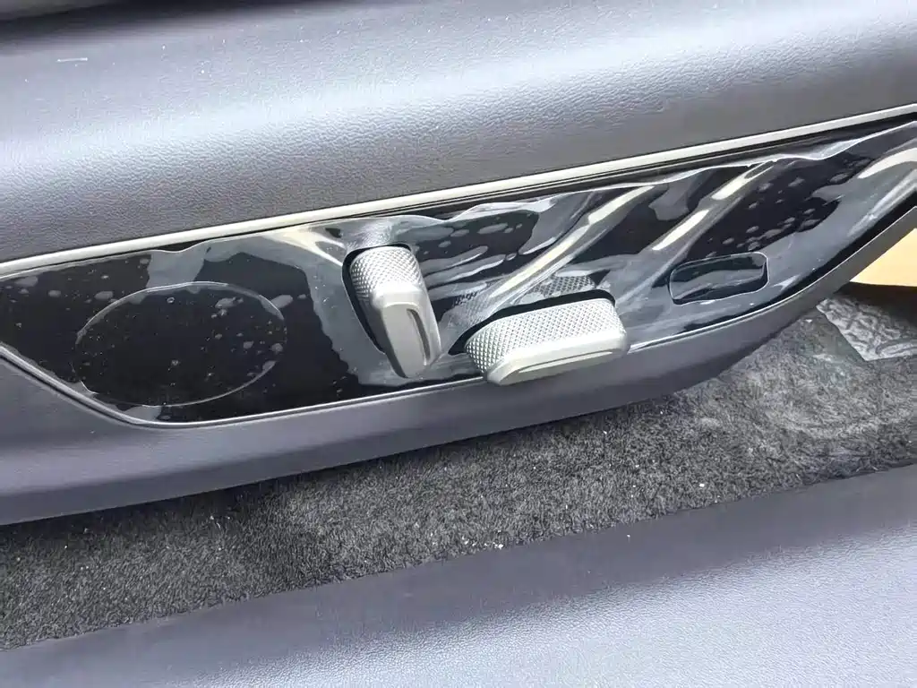 Hongqi Hongqi Tiangong 05 — миниатюра 12