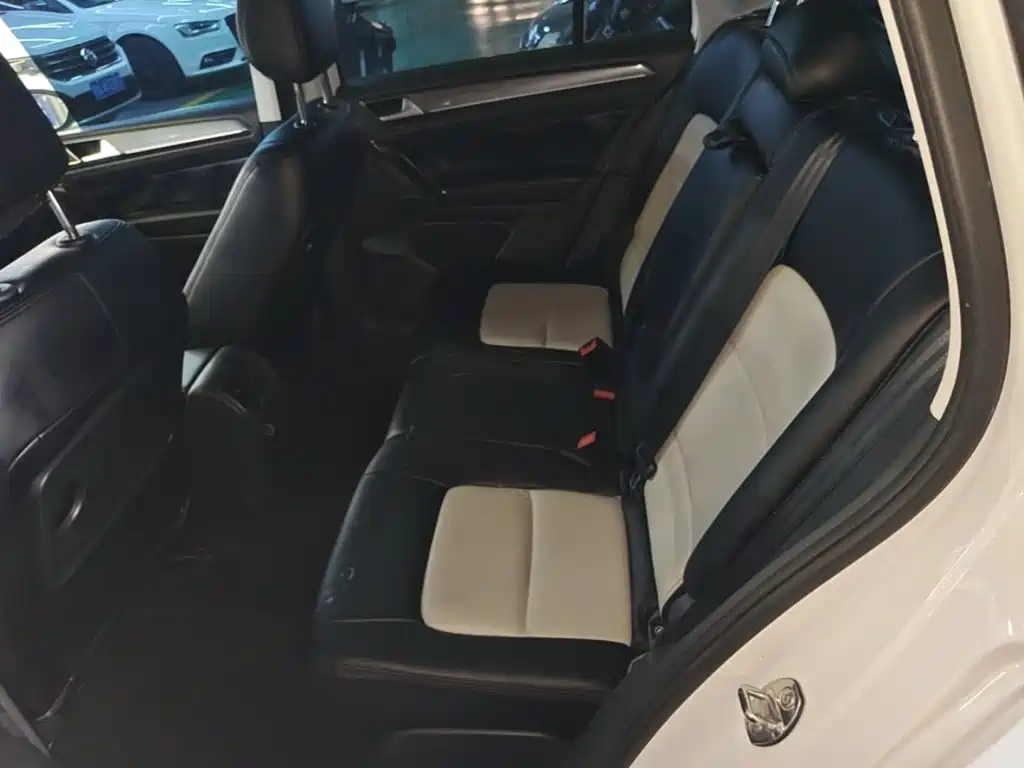 Volkswagen Golf Sportsvan — миниатюра 13