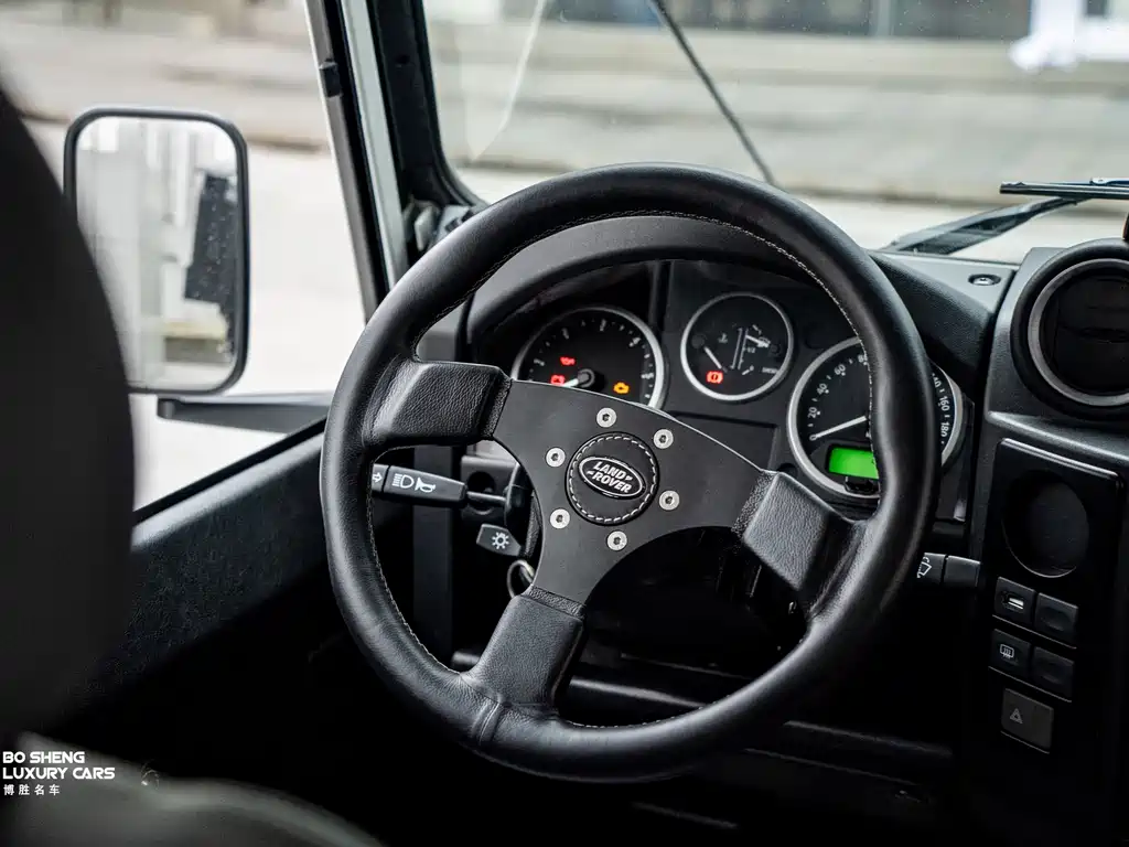 Land Rover Land Rover Defender