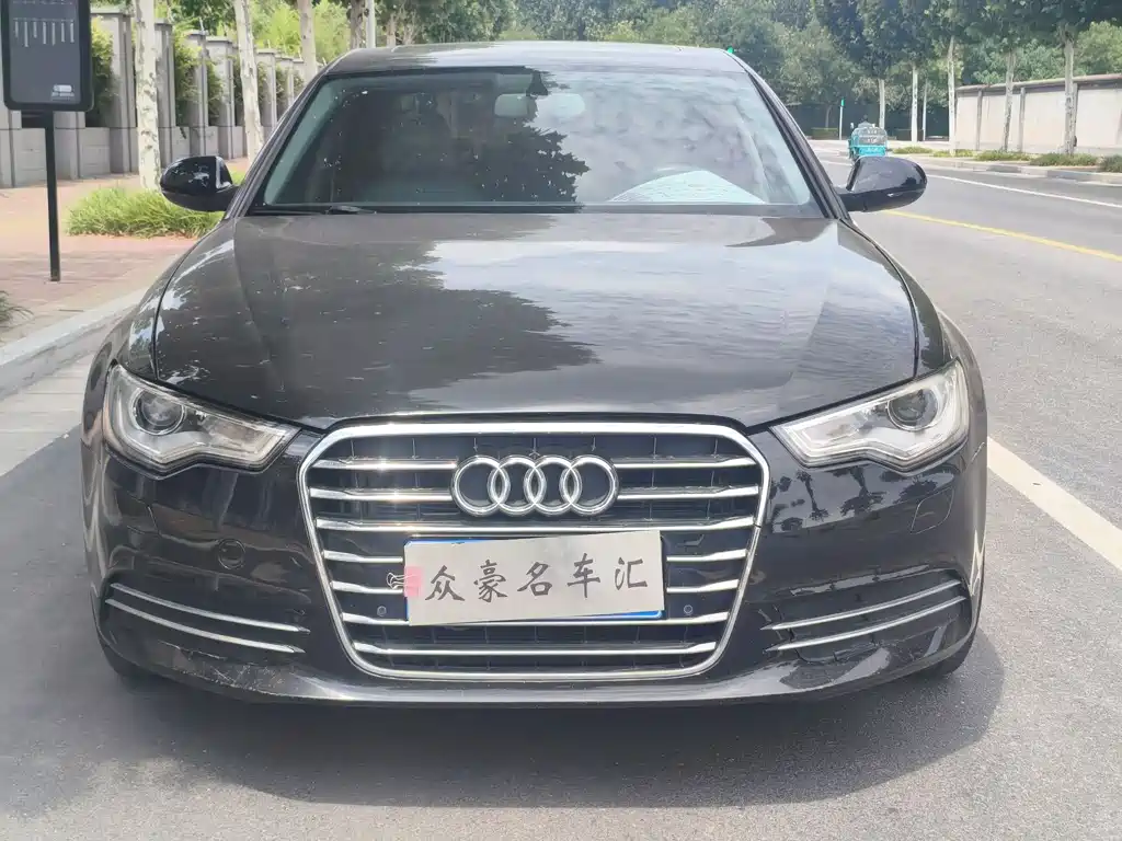 Audi A6L 2012 30 FSI Comfort