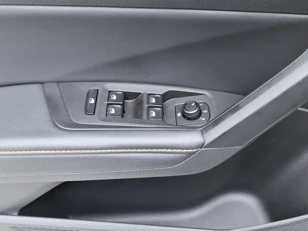 Volkswagen Lavida — миниатюра 9