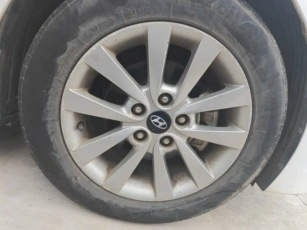 Hyundai Mistra — миниатюра 24