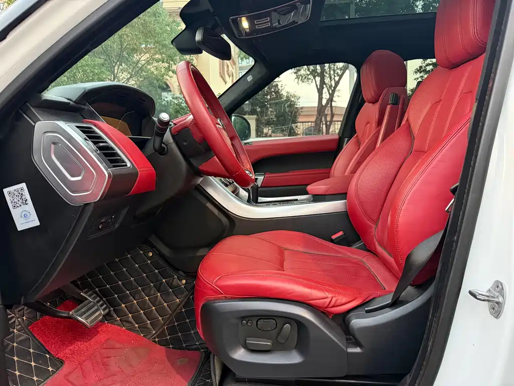 Land Rover Sport — миниатюра 6