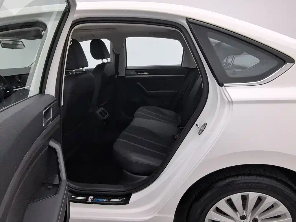 Volkswagen Lavida — миниатюра 15