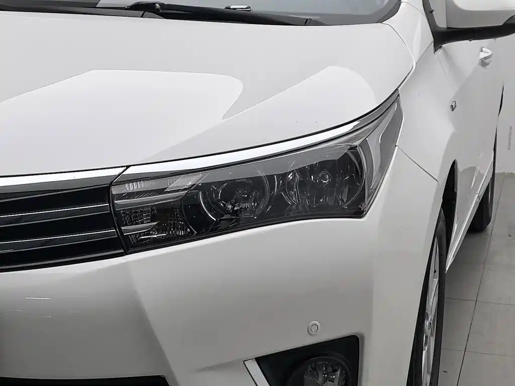 Toyota Corolla — миниатюра 7