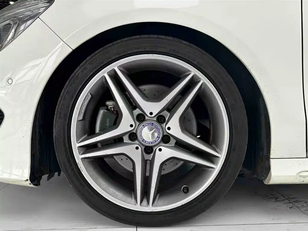 Mercedes-Benz CLA 2015 CLA 220 4MATIC