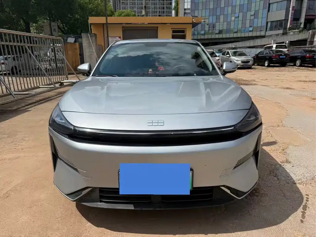 Geely Galaxy Galaxy L6 L6 2025 EM-i 60km