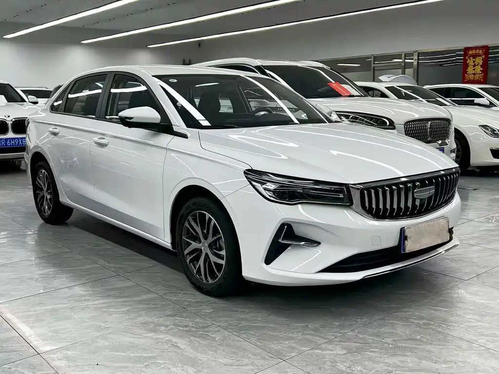 Geely Emgrand — миниатюра 3