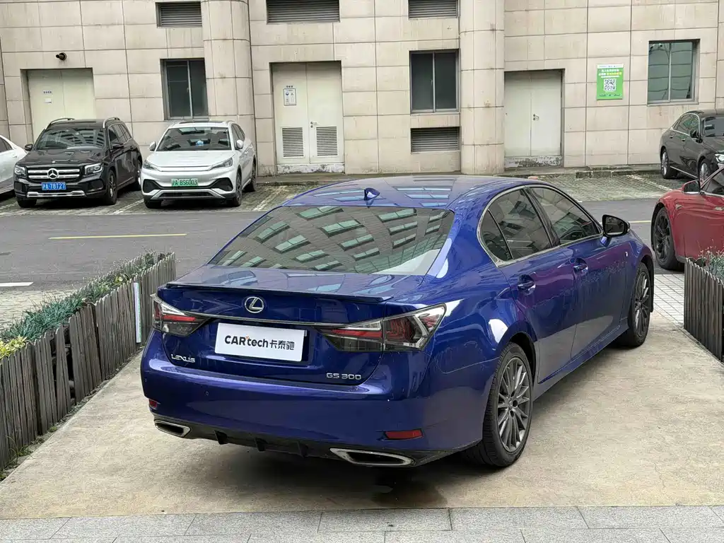 Lexus GS — миниатюра 3