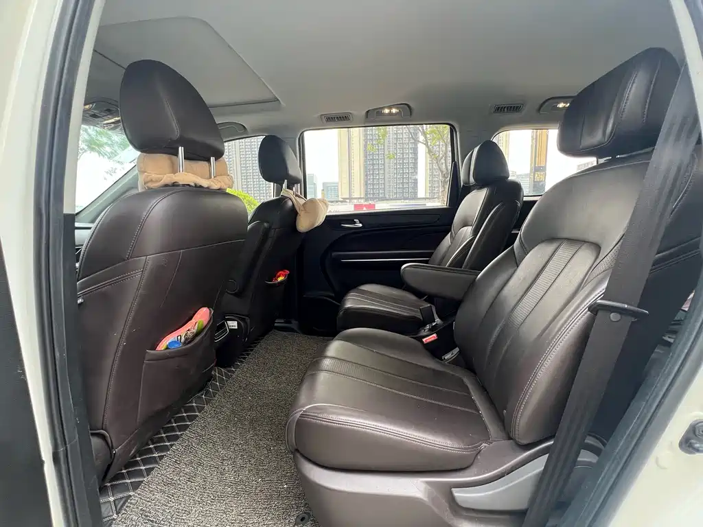 GAC Motor Trumpchi M6 — миниатюра 7