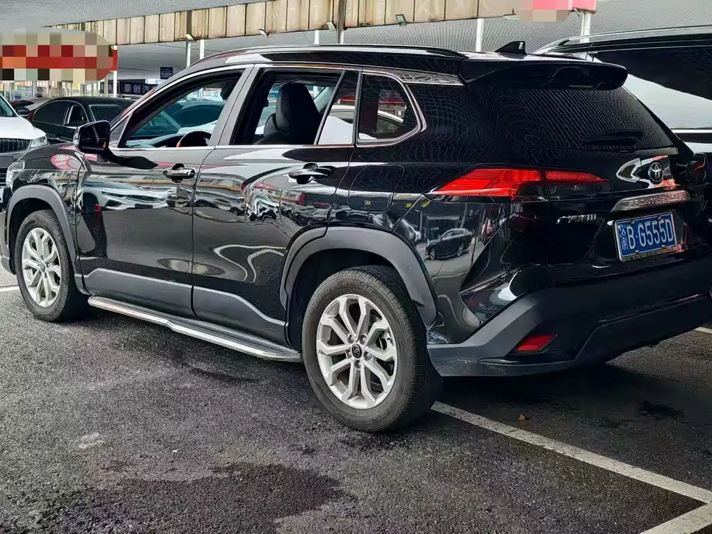 Toyota Frontlander 2023 2.0L CVT Lead
