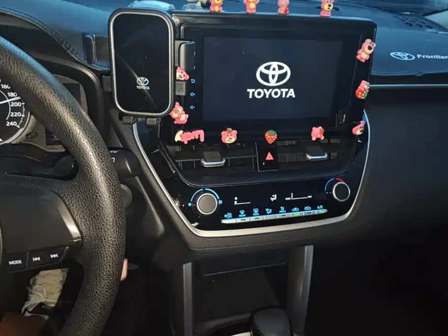 Toyota Frontlander — миниатюра 13