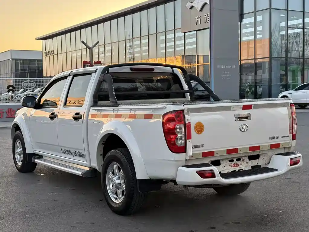 GREAT WALL FENGJUN 5