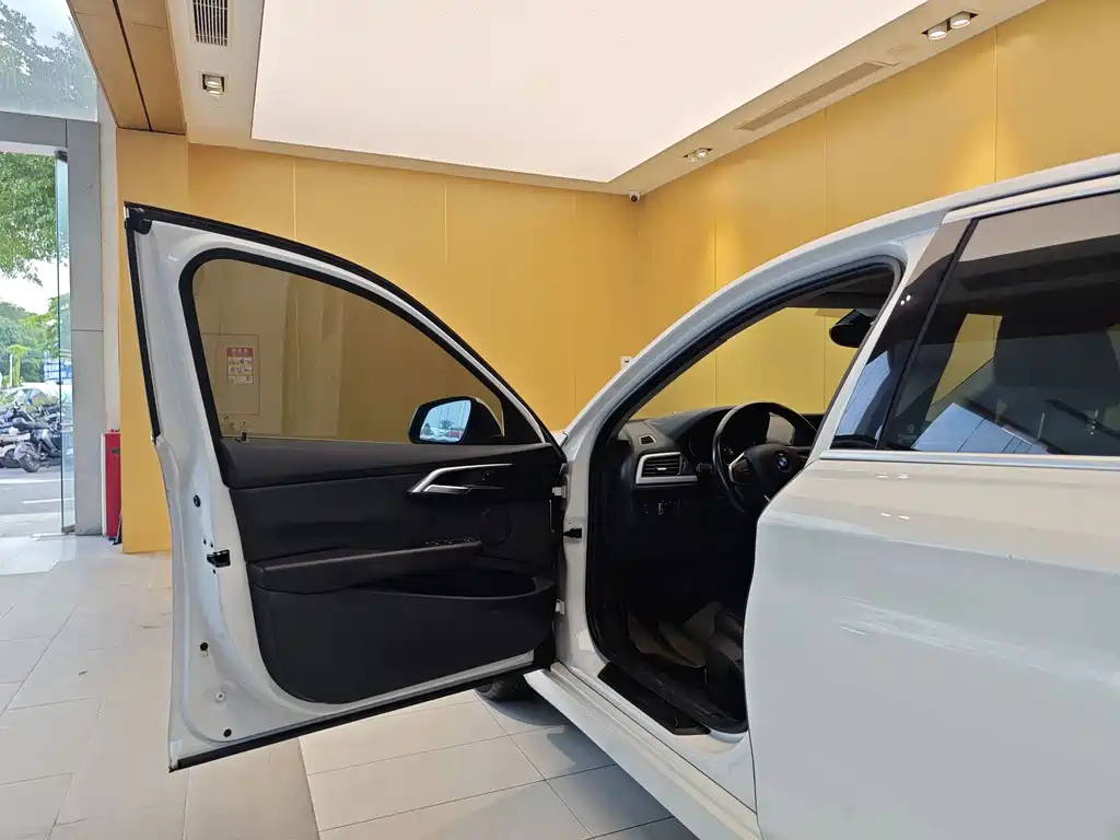 BMW 1 Series — миниатюра 7